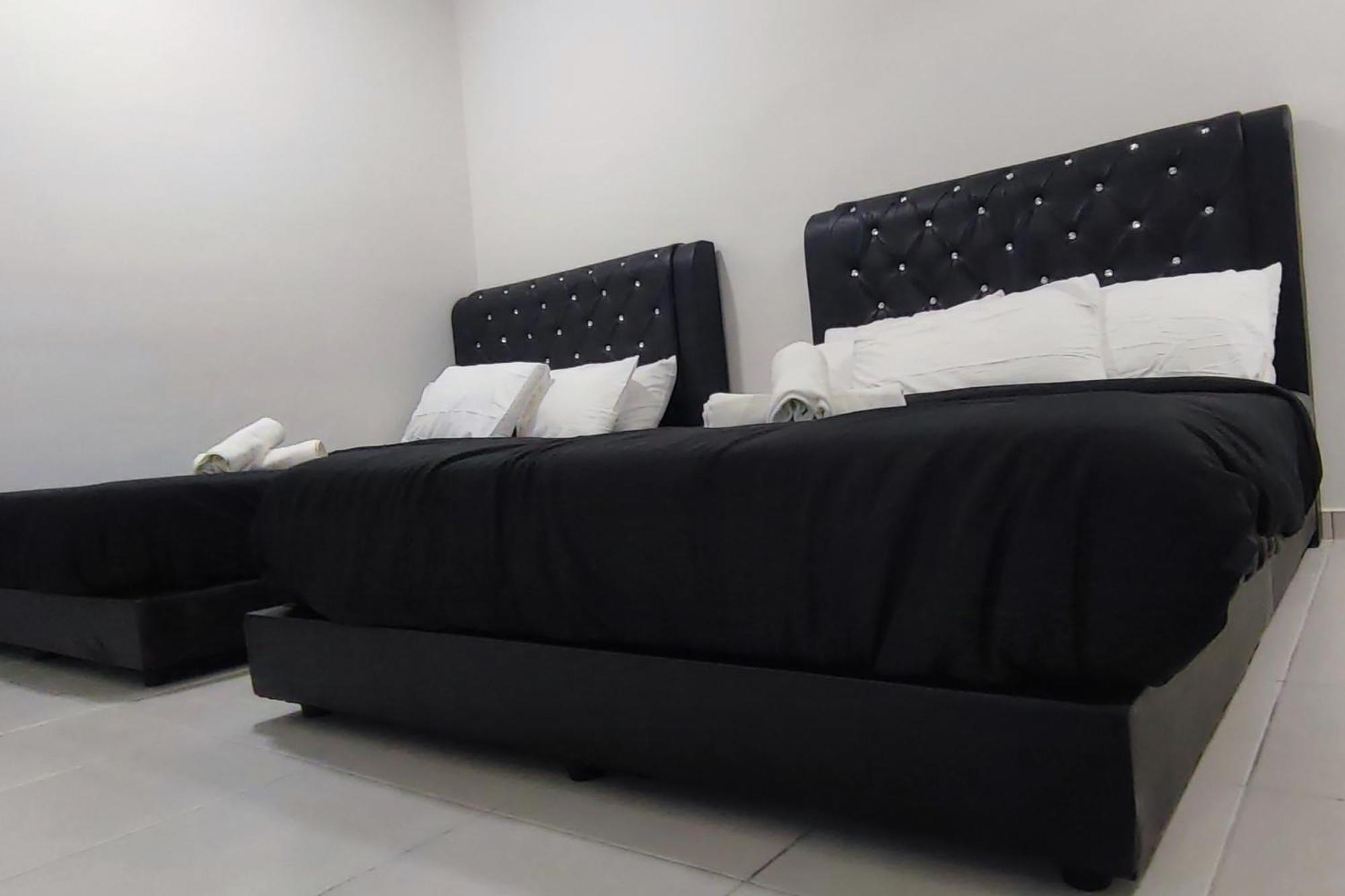 Pangsapuri Cloud Deck At Pixel Sentral By Hck *